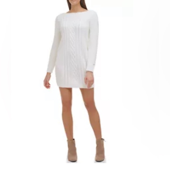 Tommy Hilfiger Dresses & Skirts - Tommy Hilfiger Sweater Dress